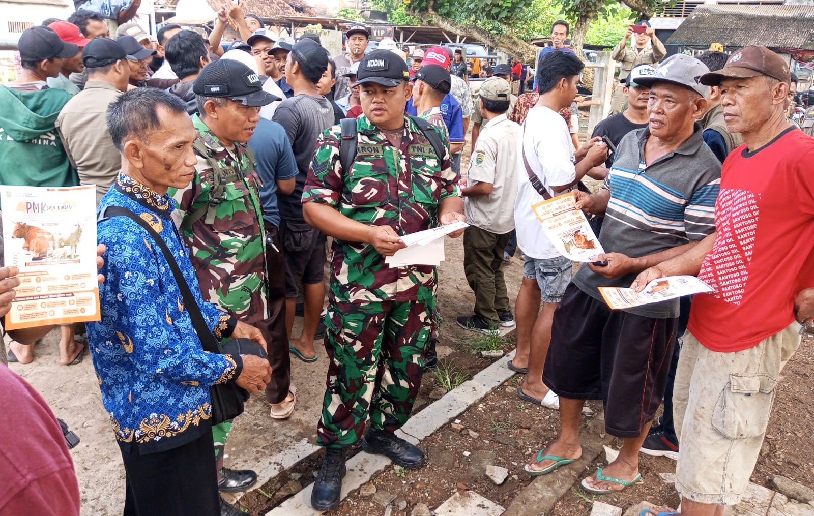 You are currently viewing Trenggalek Sosialisasikan Penutupan Pasar Hewan Cegah Penyebaran PMK