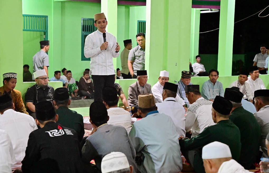 You are currently viewing Safari Ramadan, Bupati Egi Minta Camat dan Kades Penengahan Tidak Anti Kritik