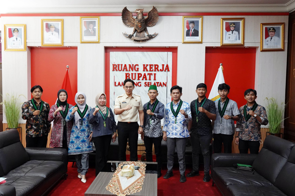 Read more about the article Bupati Lampung Selatan Terima Audiensi HMI Cabang Kalianda