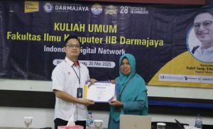 Read more about the article Mantan Mahasiswa Darmajaya Jadi Bos Telkom, Pulang Kampus Buka Rahasia Sukses Era Digital!