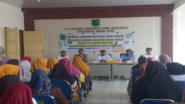 You are currently viewing BAZNAS Muba Salurkan Bantuan Modal Usaha