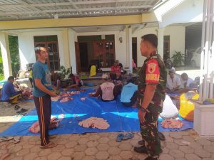 Read more about the article Babinsa Kodim Ponorogo Ikut Aktivitas Penyembelihan Hewan Kurban bersama Warga
