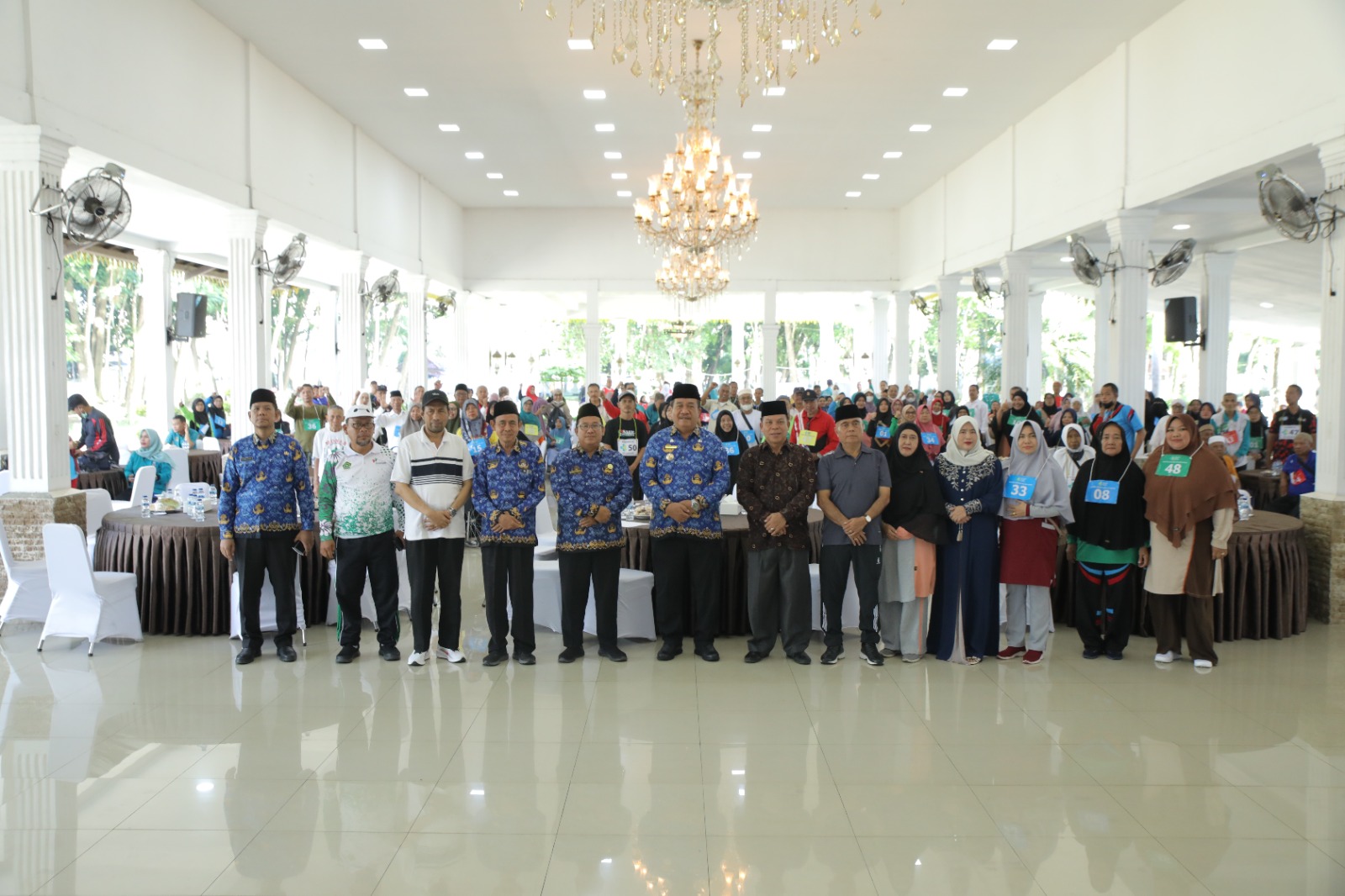 You are currently viewing Bupati Asahan Apresiasi Program Pembinaan Kesehatan Bagi Calon Jamaah Haji