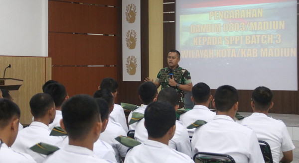 You are currently viewing Dandim 0803/Madiun Berikan Pengarahan kepada 73 SPPI Batch-3