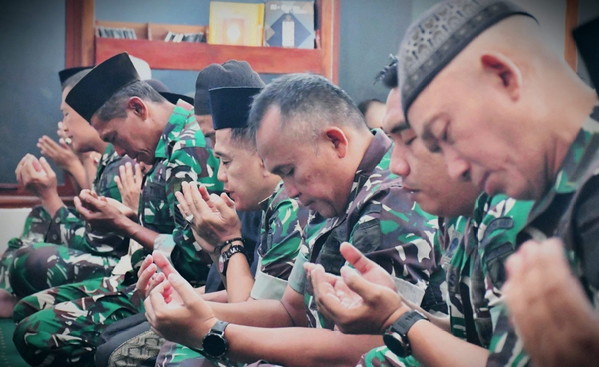 Read more about the article Korem 081/DSJ Bermunajat untuk Bangsa Indonesia ke Depan
