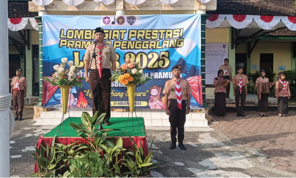 You are currently viewing TNI & Pemda Trenggalek Bersatu, Cetak Generasi Muda Tangguh Lewat Pramuka