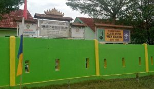 Read more about the article Wali Murid Menjerit Tarikan Perlengkapan Sekolah Diluar Kewajaran