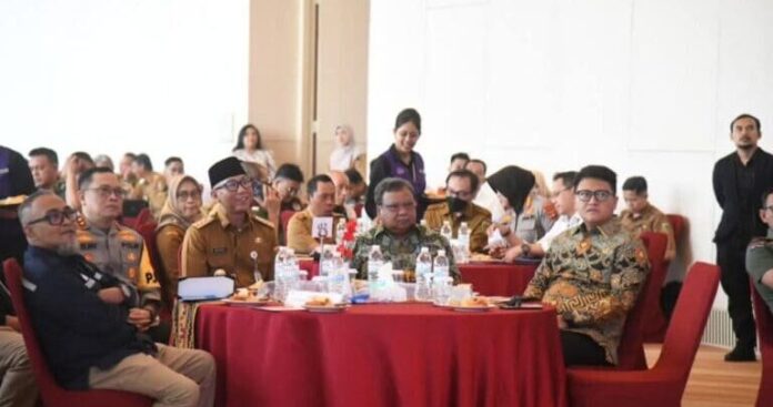 Read more about the article Ketua DPRD Lampung Hadiri Kegiatan Rakor dan FGD Migas