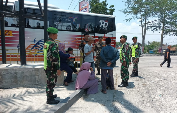 You are currently viewing Patroli Gabungan TNI dan Banser di Kecamatan Madiun Perkuat Sinergi Kebangsaan