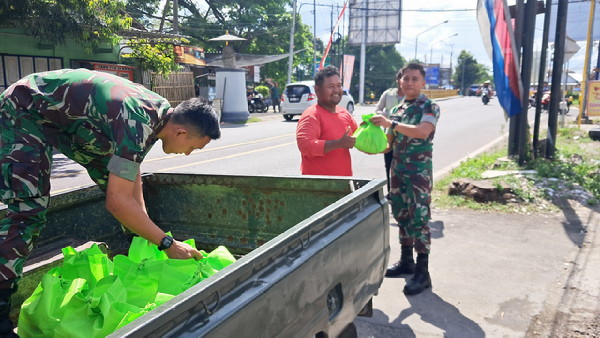 You are currently viewing Kodim Tulungagung Gelar Bakti Sosial Bagi Relawan Lalu Lintas Disabilitas