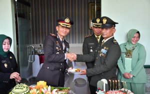 Read more about the article Kodim Ponorogo Gelar Upacara Bendera Peringatan HUT ke 80 TNI Tahun 2025