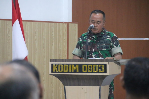 You are currently viewing Kodim 0803/Madiun Gelar Kegiatan Peningkatan Kemampuan Apkowil Tersebar TA 2025