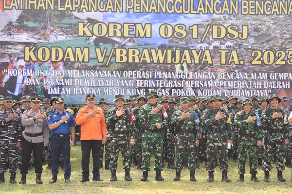 You are currently viewing Korem 081/DSJ Tingkatkan Kesiapsiagaan Lewat Latihan Penangulangan Bencana Alam