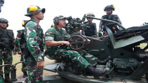 Read more about the article Kasad Tinjau Latbakjatrat Arhanud Terintegrasi