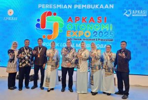 Read more about the article Azwar Hadi Hadiri Pembukaan APKASI Expo 2025
