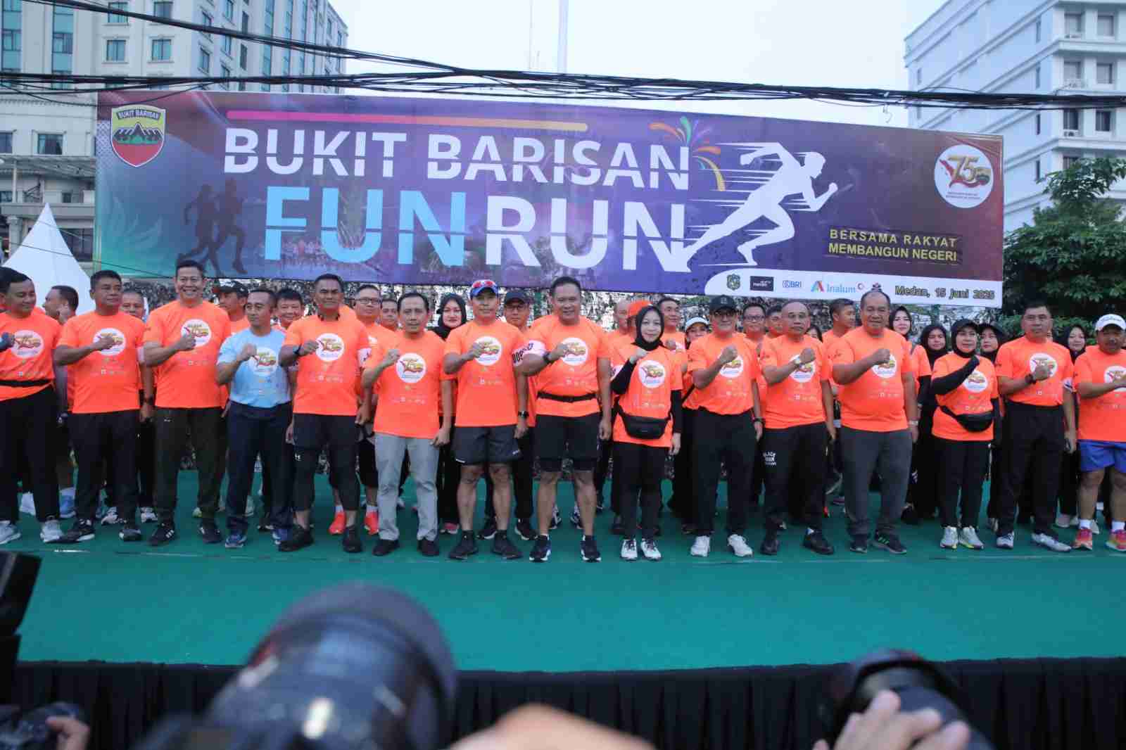 Read more about the article Bupati Asahan Ikuti Bukit Barisan Fun Run 5K