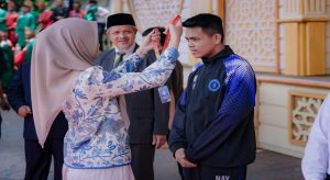 Read more about the article Wagub Jihan Hadiri Peringatan 100 Tahun Pondok Modern Darussalam Gontor