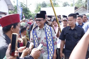 Read more about the article Dampingi Gubernur, Bupati Ardito Wijaya Rayakan Graduasi Mandiri KPM PKH dan HUT ke-4 Pasar PKH Terbanggi Besar