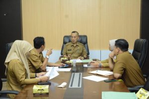 Read more about the article Siapkan Lahan dan Skema Pembiayaan Perumahan, Asisten Rusmadi Pimpin Rapat Dukung Program Perumahan MBR