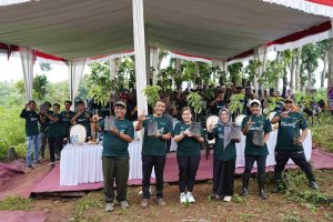 Read more about the article Bupati Bojonegoro Pimpin Pertamina Green Action 2025 di Hulu Gunung Pandan