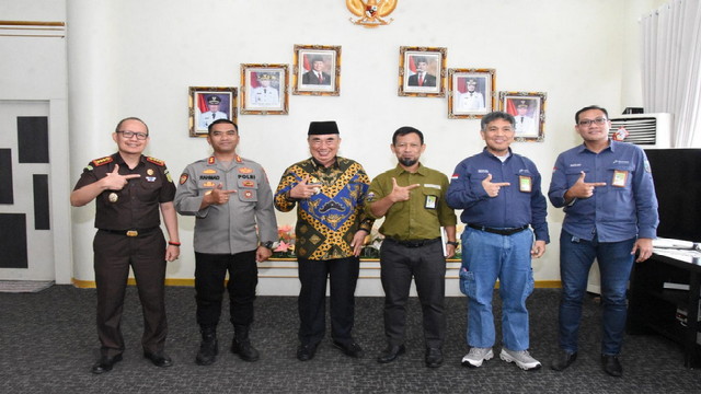 Read more about the article Perkuat Sinergi, Bupati Tanggamus Bersama Kapolres dan Kajari Sambut GM PT PGE Ulu Belu