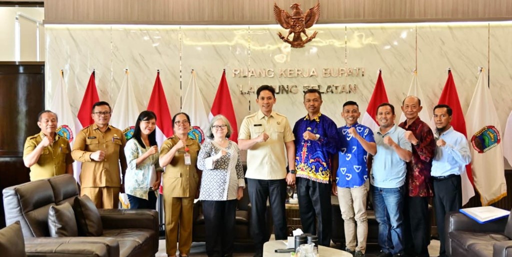 Read more about the article Pemkab Lampung Selatan Dukung Perayaan Natal Oikumene 2025