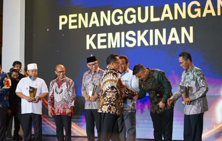 You are currently viewing Palembang Raih Penghargaan Nasional atas Keberhasilan Tekan Angka Kemiskinan