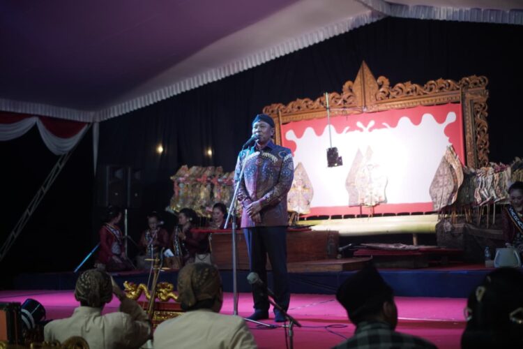 Read more about the article Minggu Kliwonan, Ruang Berkarya Komunitas Seni Ngawi