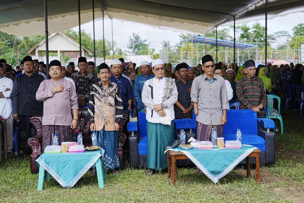 Read more about the article Bupati Mesuji Hadiri Pengajian Triwulan Muslimat NU Tanjung Raya
