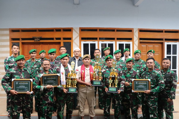 Read more about the article Anggota Kodim Tulungagung Raih Prestasi di Festival ke-8 Sholawat Khusus TNI–Polri Se-Jatim