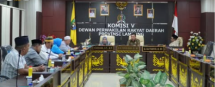 You are currently viewing Komisi V DPRD Lampung Terima Audiensi Forum Lampung Anti-LGBT Bahas Regulasi Daerah