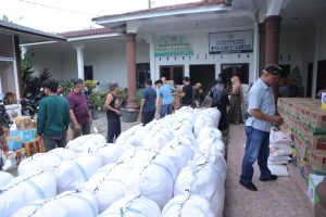 Read more about the article Bantuan Darurat untuk Warga Terdampak Bencana