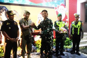 Read more about the article Dandim 0806/Trenggalek bersama Forkopimda Patroli Amankan Malam Tahun Baru 2026