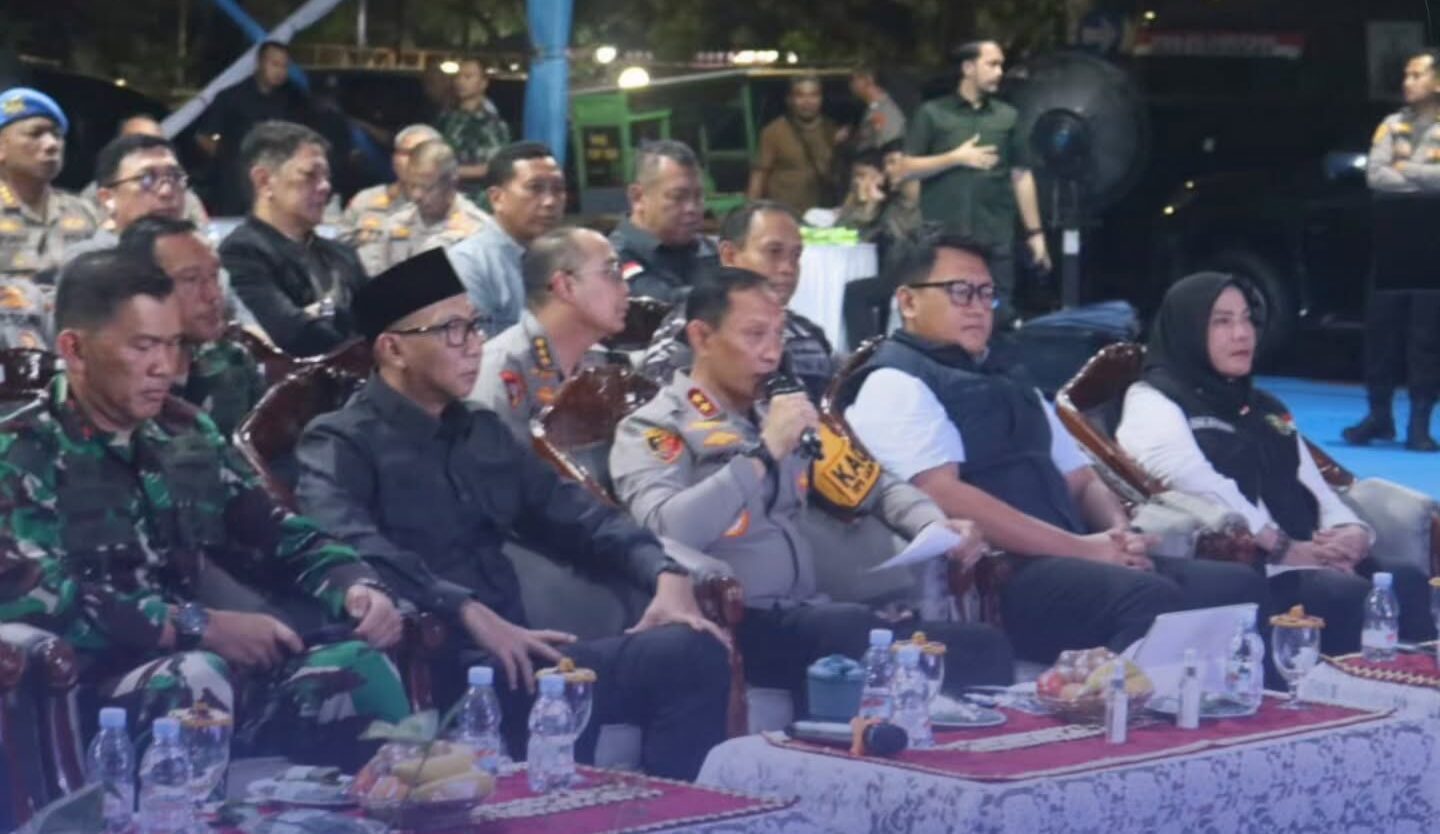 You are currently viewing Ahmad Giri Akbar Tegaskan Pentingnya Kolaborasi DPRD dan Forkopimda untuk Keamanan Tahun Baru