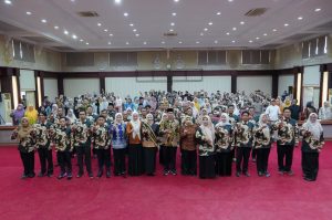 Read more about the article Bunda Literasi Provinsi Lampung Kukuhkan Forum Literasi Daerah, Perkuat SDM Berdaya Saing
