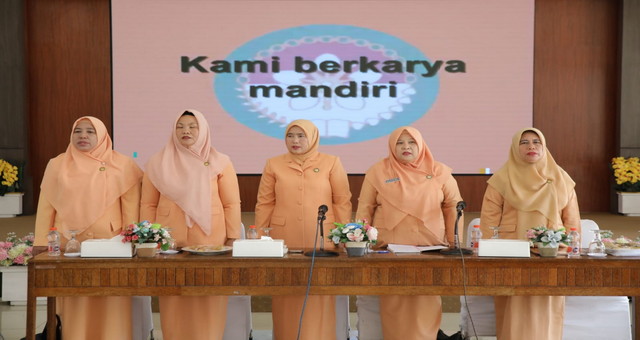 You are currently viewing Rapat Koordinasi dan Konsolidasi Program Kerja DWP Kabupaten Asahan Tahun 2026