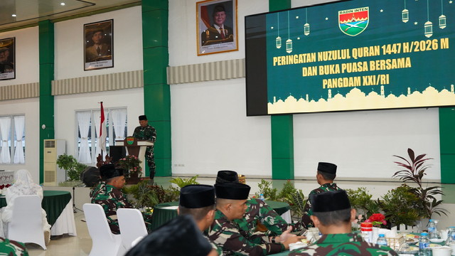 You are currently viewing Danrem 043/Gatam Hadiri Peringatan Nuzulul Qur’an 1447 H/ 2026