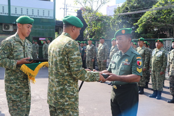 Read more about the article Upacara Purna Tugas dan Kenaikan Pangkat, Dandim Tulungagung Tekankan Profesionalisme Prajurit