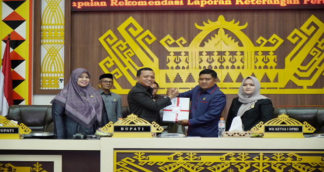 You are currently viewing Pemkab Pringsewu Dukung Ranperda Fasilitasi Pesantren