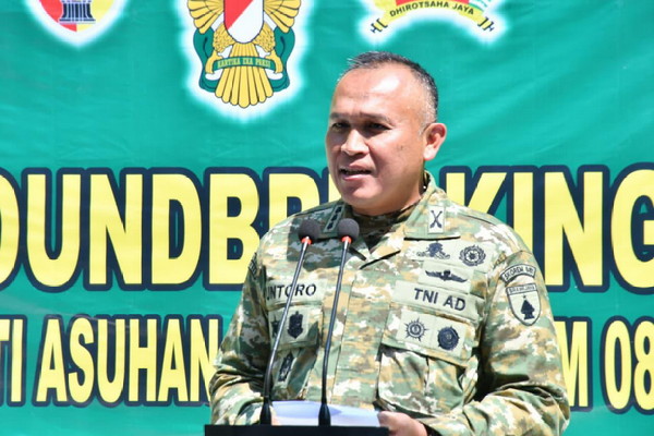 You are currently viewing Bangun Asa Anak Yatim, Korem 081/DSJ Renovasi Panti Asuhan Kanzul Huda