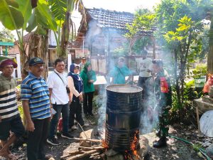 Read more about the article Dari Pekarangan Sederhana, Inovasi Bubur California Tumbuhkan Harapan Petani Buduran