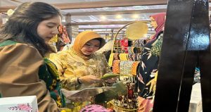Read more about the article YD Strap Bag Tenun Kian Digemari