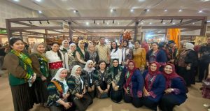 Read more about the article Akhir Pameran Persit Bisa, Awal Perjalanan Nusantara YD Strap Bag Tenun