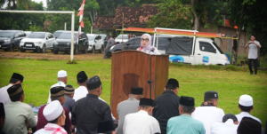Read more about the article Sholat Idul Fitri 1447 H Bersama Warga, Bupati Ayu Sampaikan Pesan Persatuan dan Pembangunan