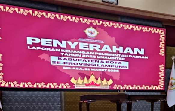 You are currently viewing Utamakan Integritas dan Transparansi, Pemkab Way Kanan Serahkan LKPD 2025 ke BPK