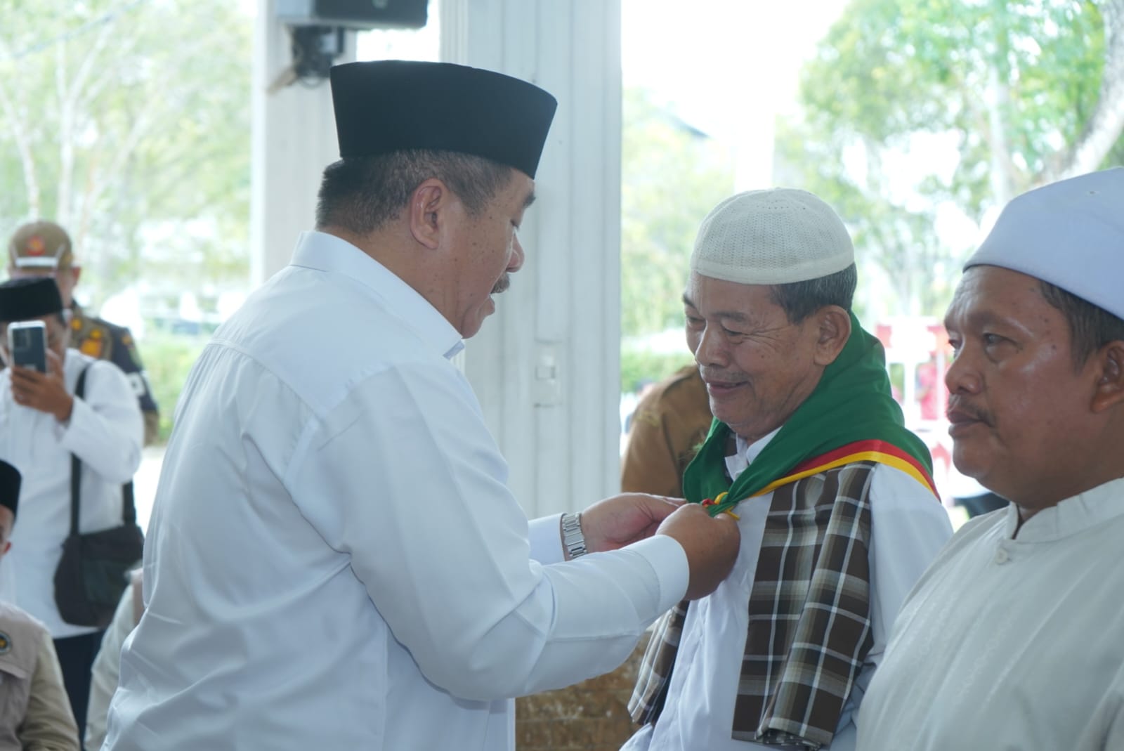 You are currently viewing UPAH-UPAH CALON JAMAAH HAJI KABUPATEN ASAHAN 1447 H / 2026 M BERLANGSUNG KHIDMAT DAN TERTIB