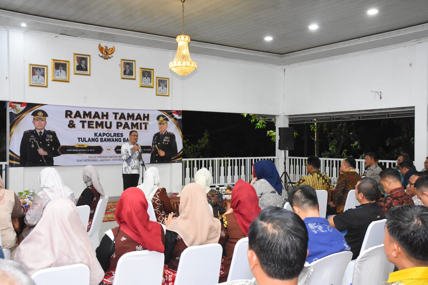 You are currently viewing Pemkab Tubaba Gelar Pisah Sambut Kapolres: Apresiasi Dedikasi AKBP Sendi Antoni, Sambut Inovasi Pertanian AKBP Himmawan