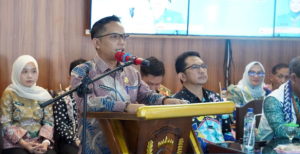 Read more about the article Urus Administrasi dari Genggaman, Inovasi Lastri Jadi Andalan Desa Karang Pucung di Lomba Desa Provinsi 2026