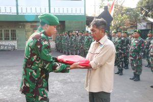 Read more about the article Jelang HUT ke-81 RI, Dandim Tulungagung Berangkatkan Kirab Gelora Merah Putih Puncak Secang 2026
