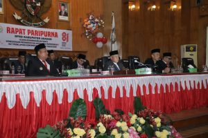 Read more about the article Wakil Bupati Asahan Dengarkan Pidato Kenegaraan Presiden RI dalam Rangka HUT ke-81 Kemerdekaan RI
